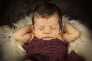 Ladrero Fotgrafos , fotos newborn , sesiones newborn , fotos recien nacidos , fotografia de estudio , fotos de bebes 11